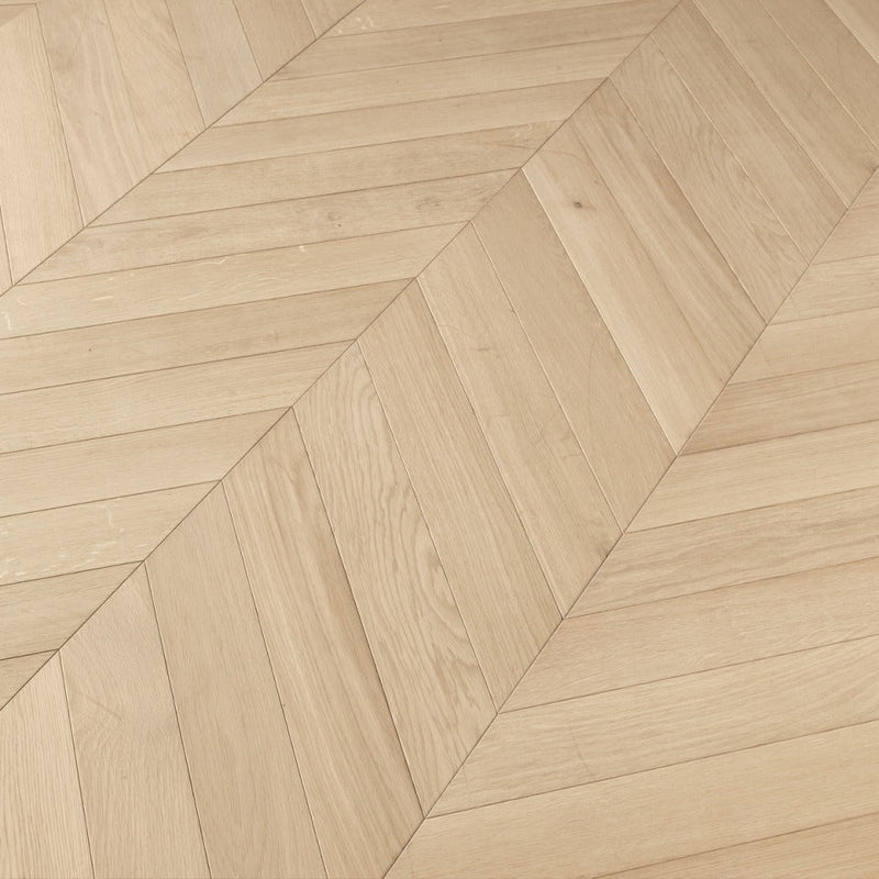 Parket Parquet point de Hongrie en chêne | ABC - Invisible - Vernis UV - Point de Hongrie