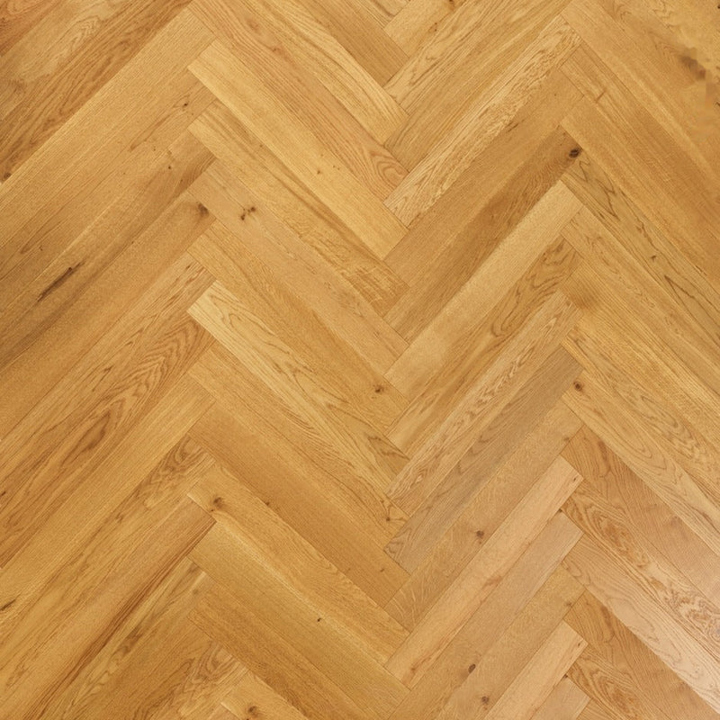Parket Parquet à bâtons rompus en chêne | CLASSIC A - Brown - Fumé Vernis UV - Bâtons rompus