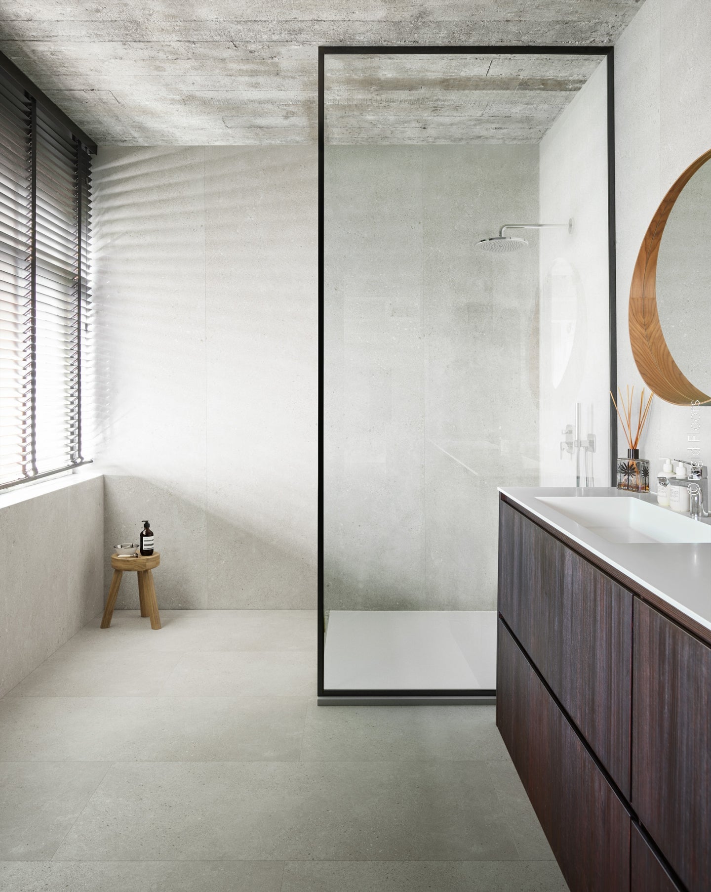 XXL Wandpaneel Betonlook Lichtgrijs Taglio – Badkamer Wandpaneel