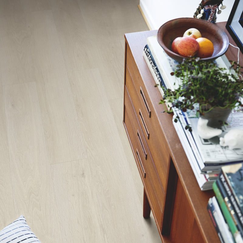 Vinyl Pergo moderne planche premium cliquer léger en chêne lavé v2131-40079